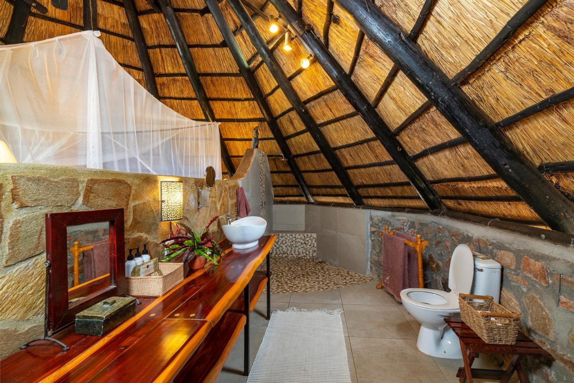 Kariba Hornbill Lodge מראה חיצוני תמונה