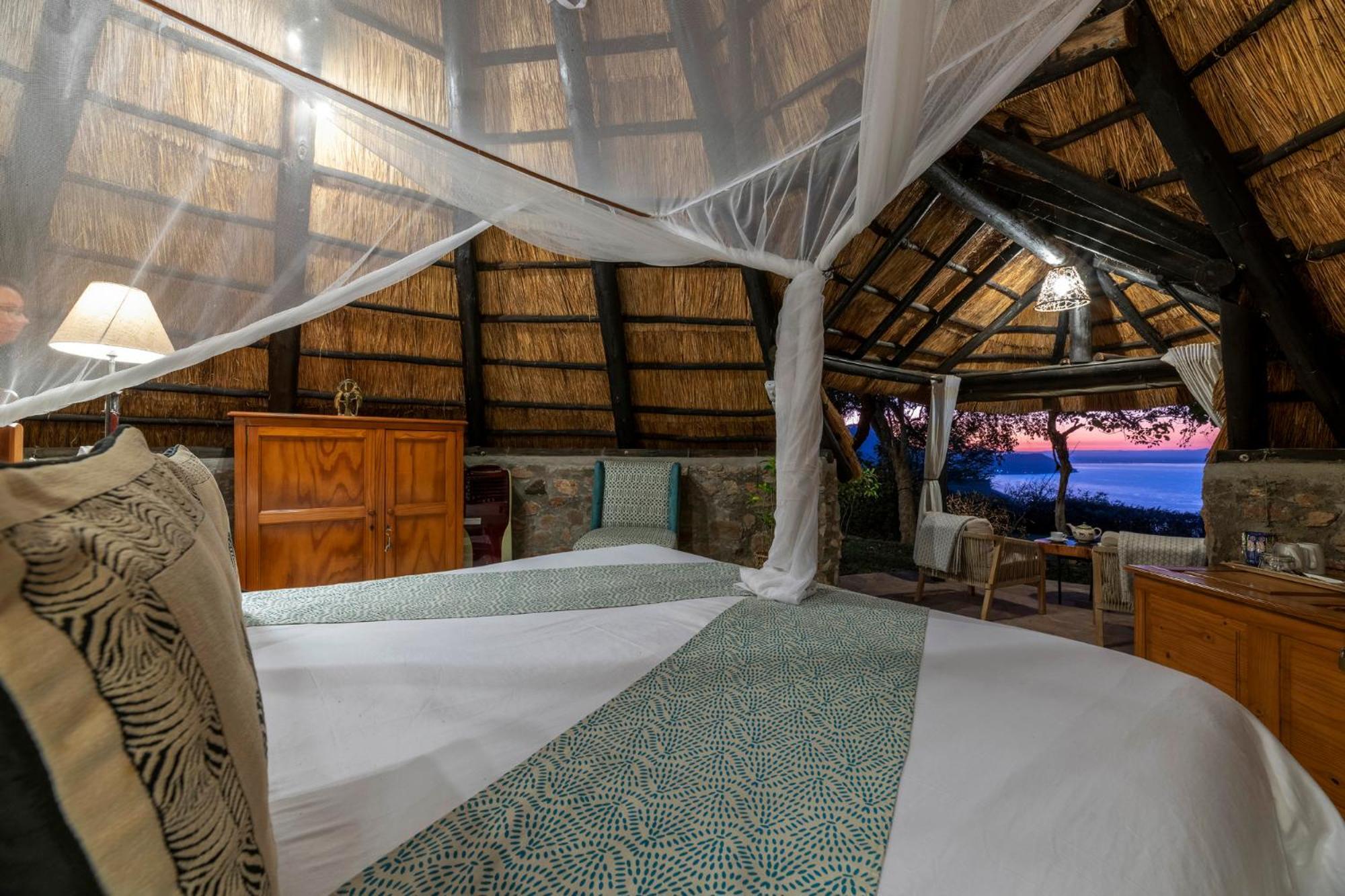 Kariba Hornbill Lodge מראה חיצוני תמונה