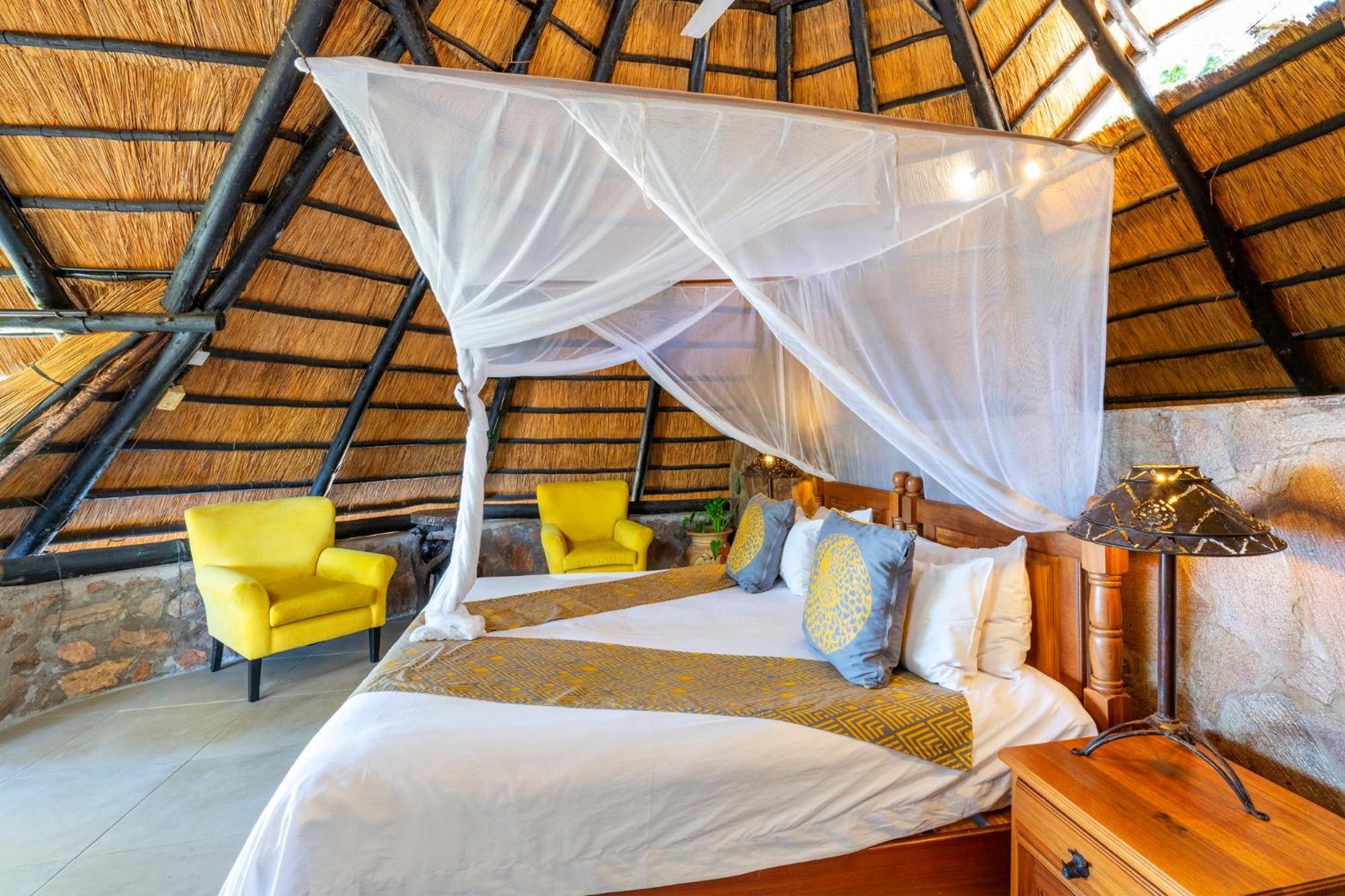 Kariba Hornbill Lodge מראה חיצוני תמונה