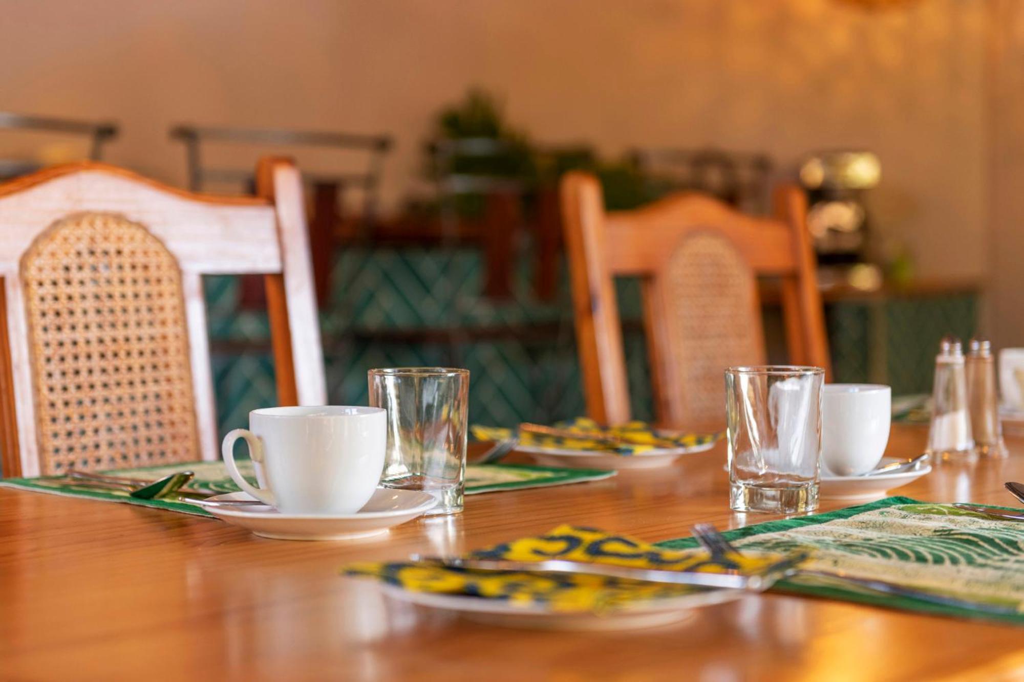Kariba Hornbill Lodge מראה חיצוני תמונה